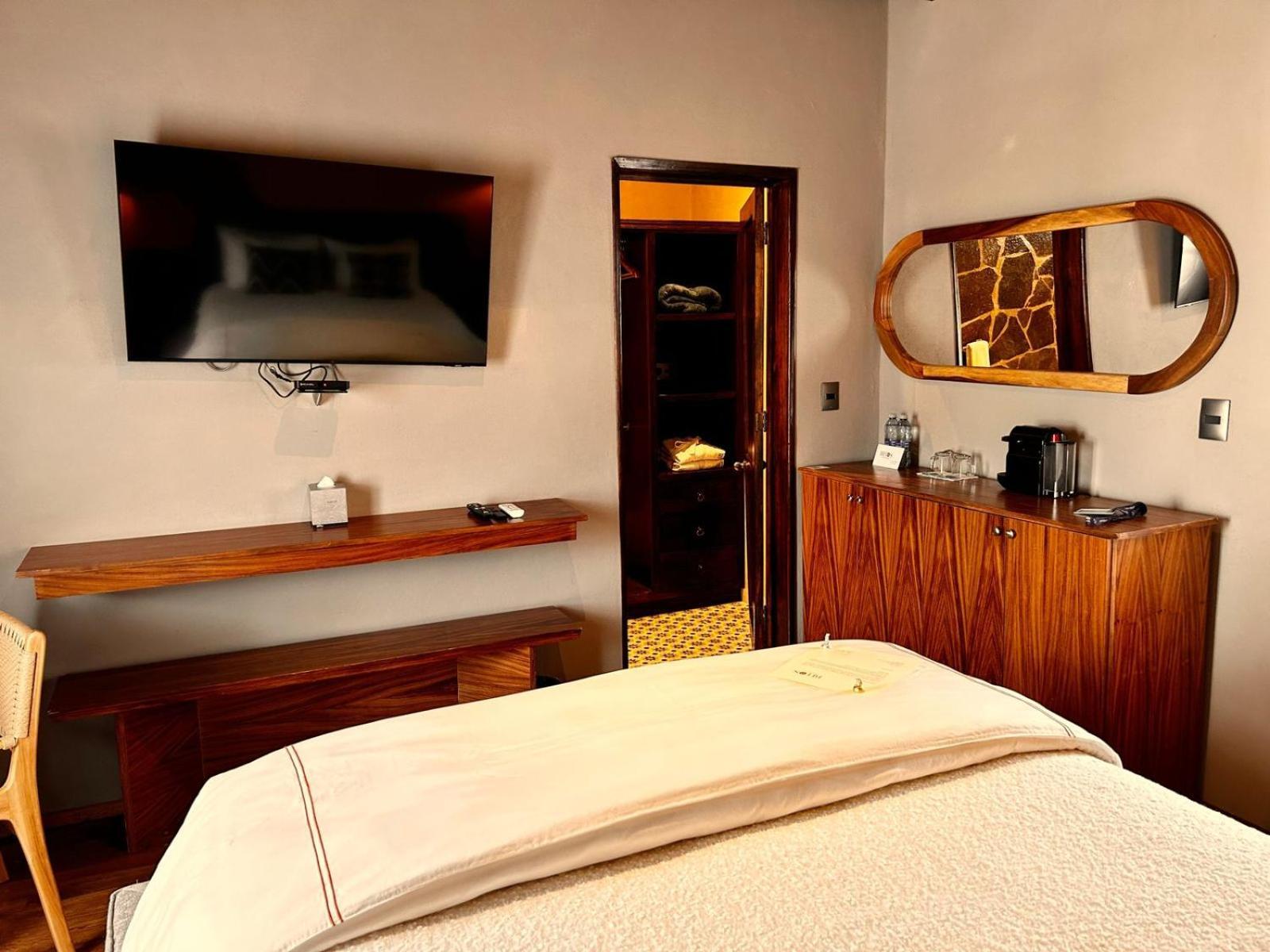 Bito'S Hotel Boutique Сан Мигел де Аленде Екстериор снимка
